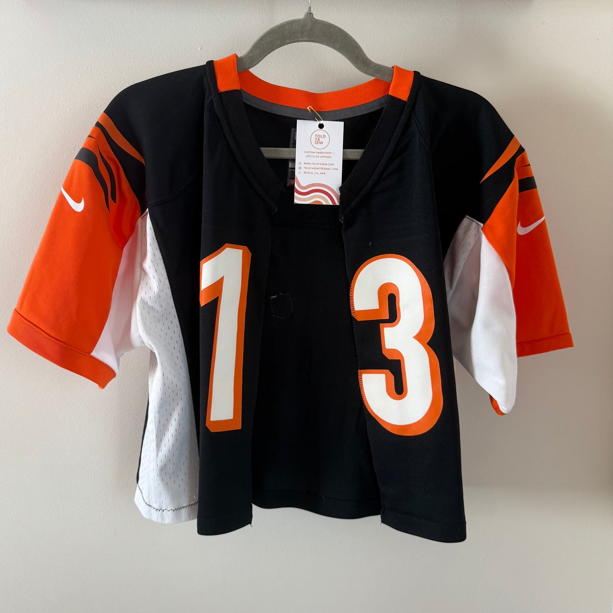 Cropped Cincinnati Bengals Reworked Cardigan Jersey