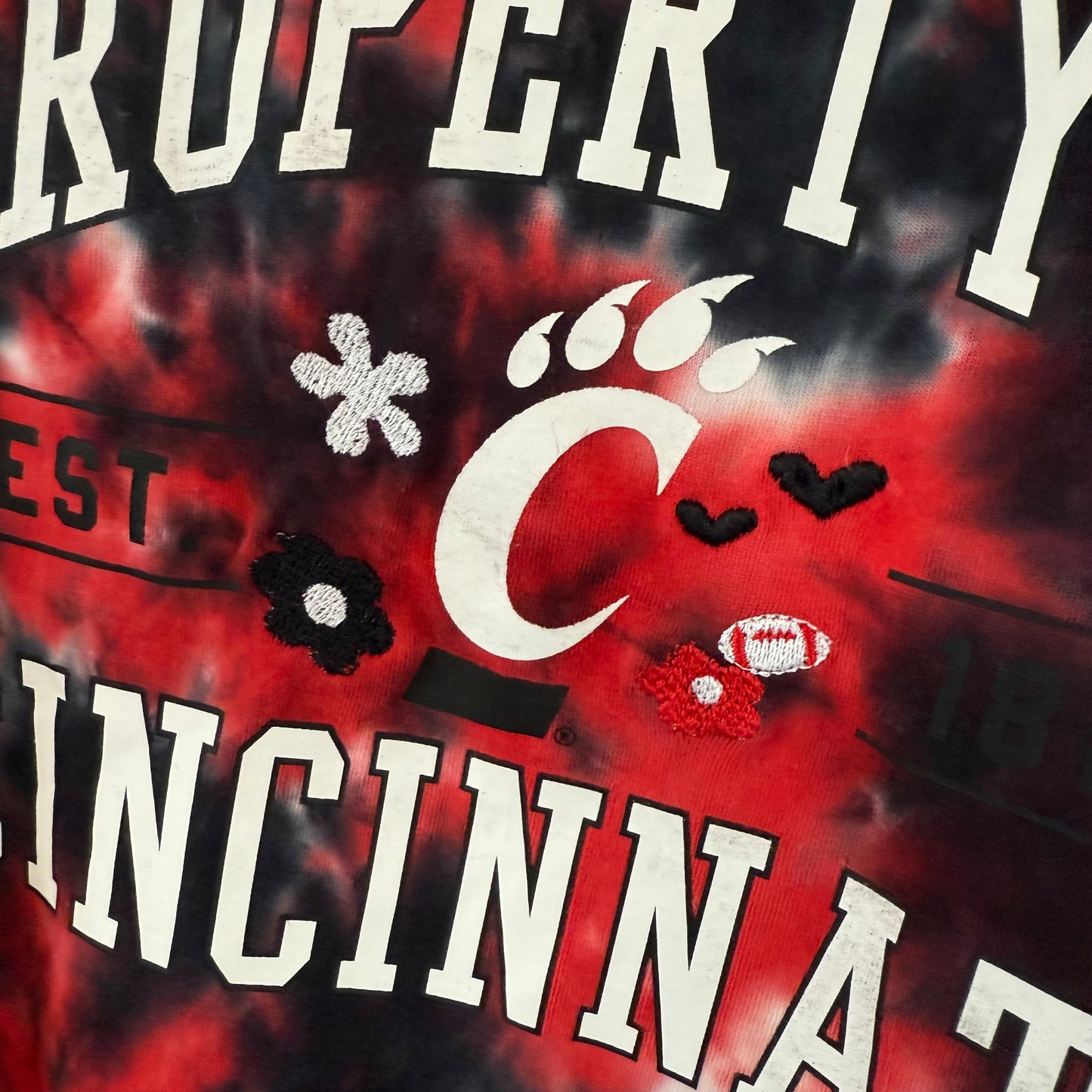 University of Cincinnati Upcycled Tie-Dyed Cropped Women's Tank