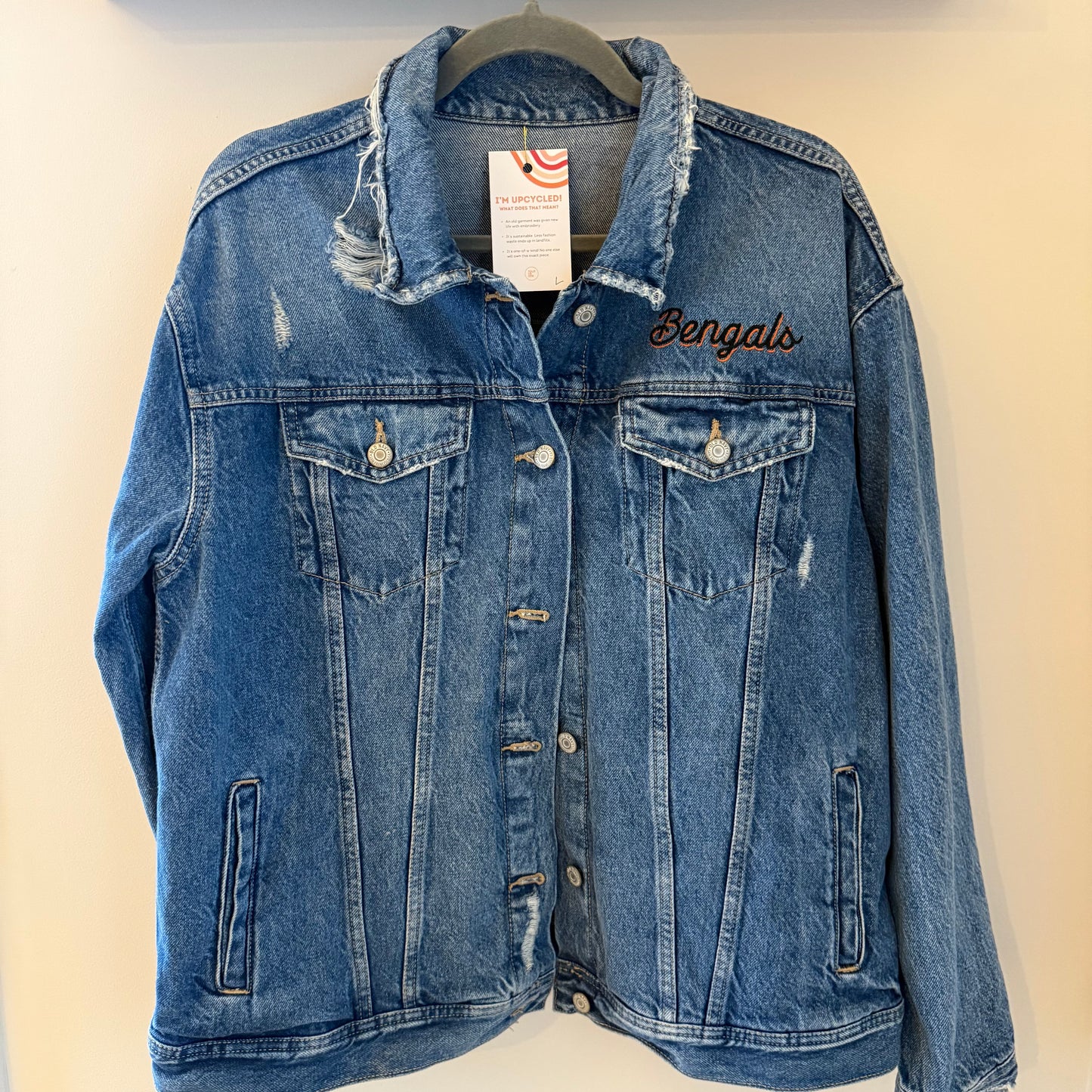 Cincinnati Bengals T-Shirt Appliqué Upcycled Denim Jacket