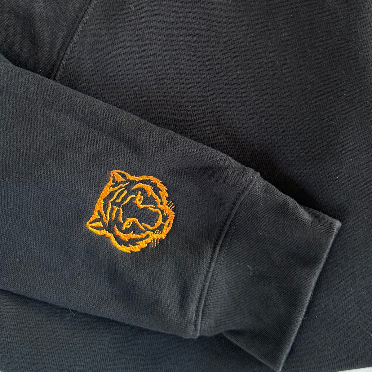Who Dey Collar Line Embroidered Chainstitch Vintage-Style Sweatshirt