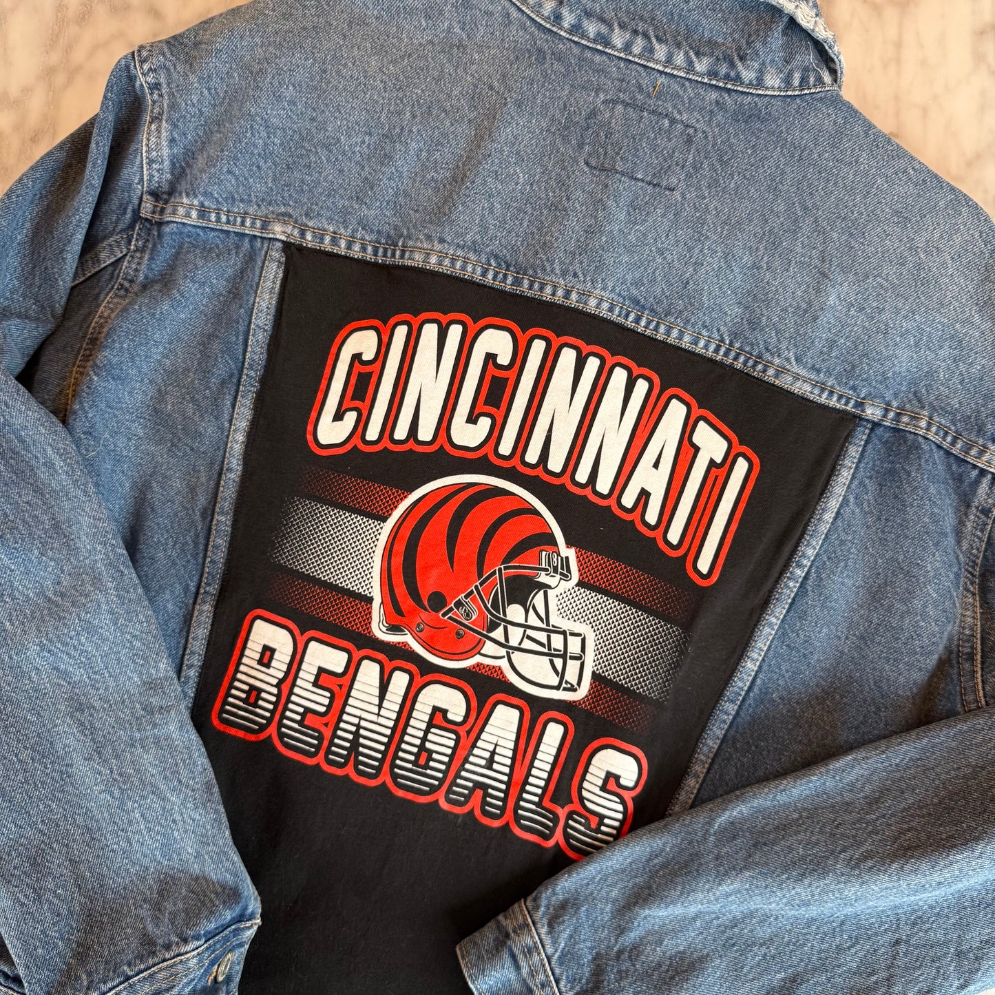 Cincinnati Bengals T-Shirt Appliqué Upcycled Denim Jacket